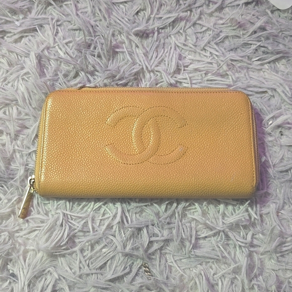 Chanel Tan & Gold Beautiful Caviar Long Zip Wallet (GUC)(READ DESCRIPTION) - Picture 1 of 13